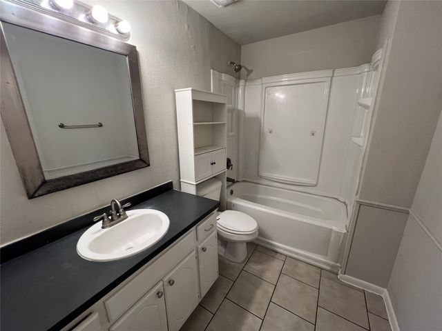 1400 W Laurel Street, Sherman, TX 75092