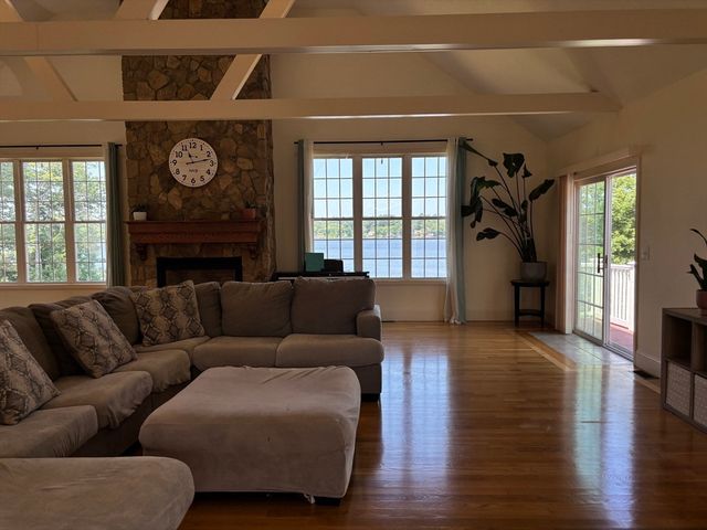 155 Ousamequin Pnes, East Bridgewater, MA 02333