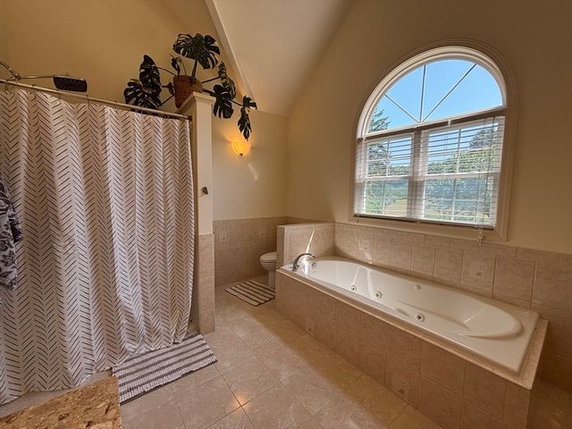 155 Ousamequin Pnes, East Bridgewater, MA 02333