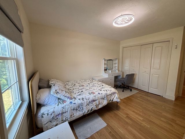 155 Ousamequin Pnes, East Bridgewater, MA 02333
