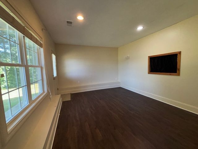 155 Ousamequin Pnes, East Bridgewater, MA 02333