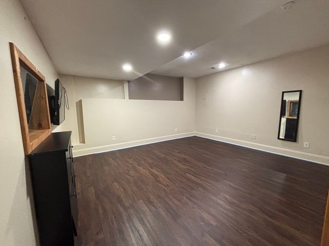 155 Ousamequin Pnes, East Bridgewater, MA 02333