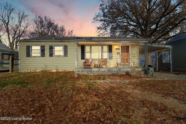 325 E Southside Ct, Louisville, KY 40214