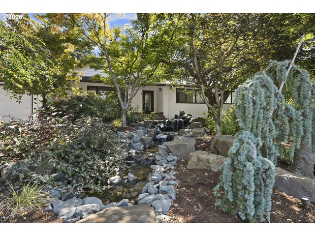 2710 Sw MAPLE Ln, Portland, OR 97225