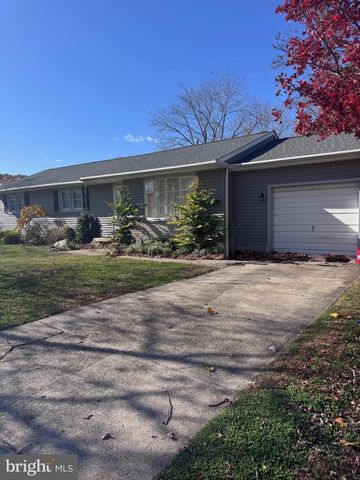 12 COLWICK DR, Somers Point, NJ 08244