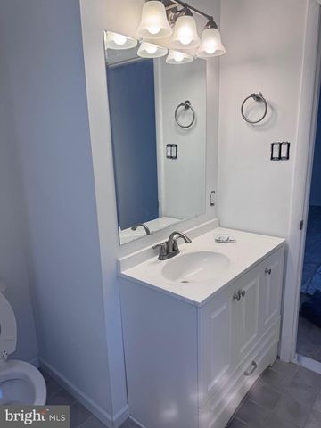 12 COLWICK DR, Somers Point, NJ 08244