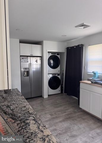 12 COLWICK DR, Somers Point, NJ 08244