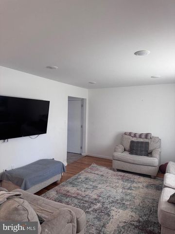 12 COLWICK DR, Somers Point, NJ 08244