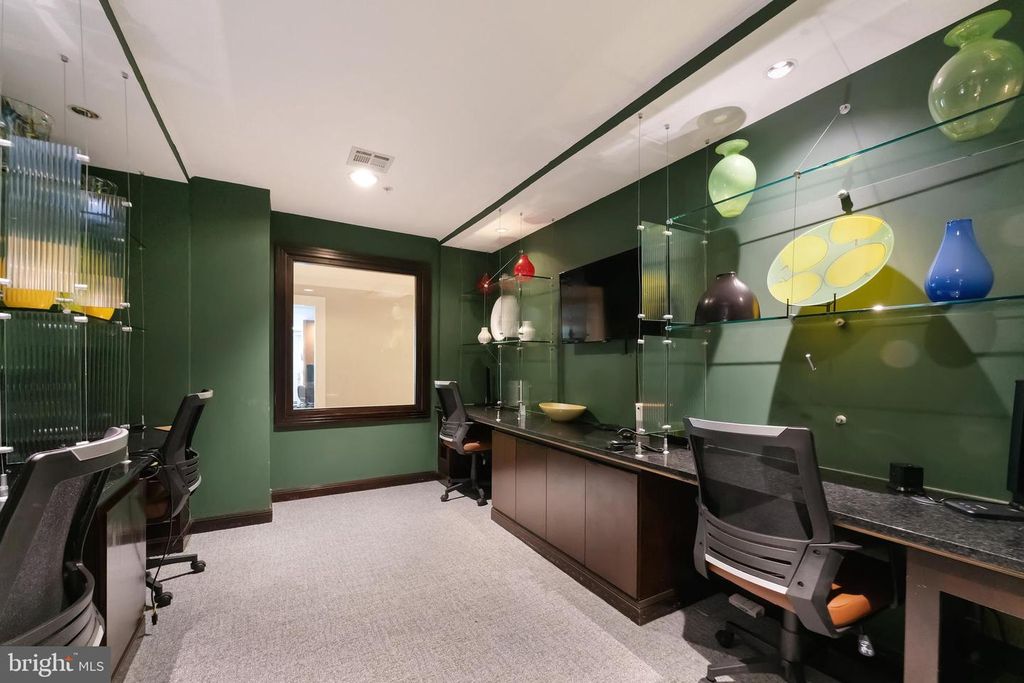 12001 MARKET ST #330, Reston, VA 20190