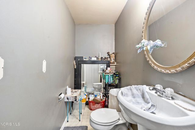 2037 Northwyck Drive, Toledo, OH 43611