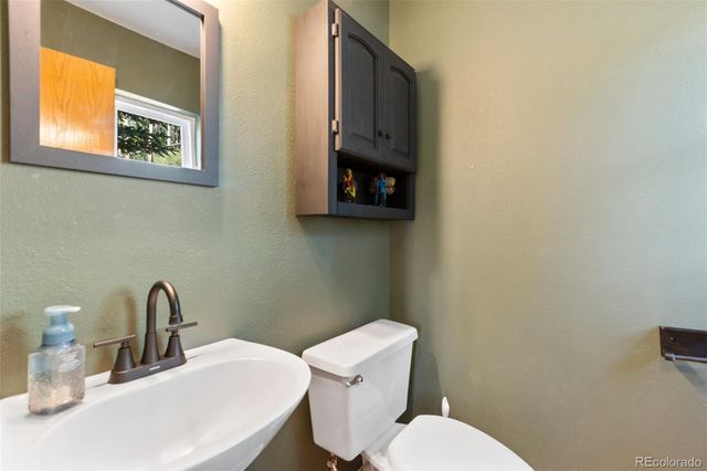 1240 Ponderosa Way, Woodland Park, CO 80863