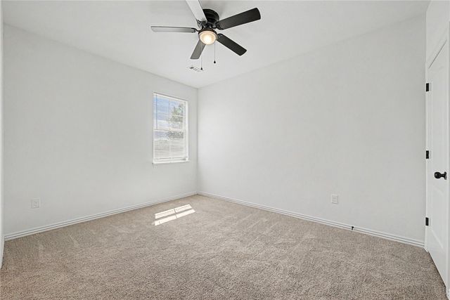 714 N Wordsworth Lane, Fayetteville, AR 72704