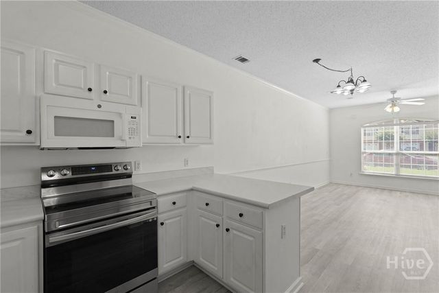 400 Tibet Avenue 39, Savannah, GA 31406