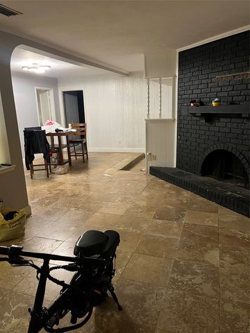 3412 Park Run Drive, Mesquite, TX 75150