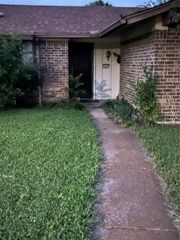 3412 Park Run Drive, Mesquite, TX 75150