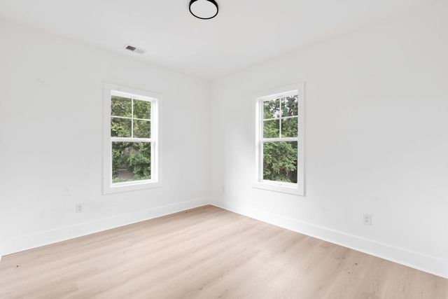 1046 Mayson Turner Road NW, Atlanta, GA 30314