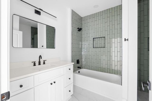 1046 Mayson Turner Road NW, Atlanta, GA 30314