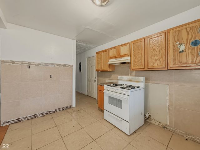 1418 Congress Avenue, Indianapolis, IN 46208