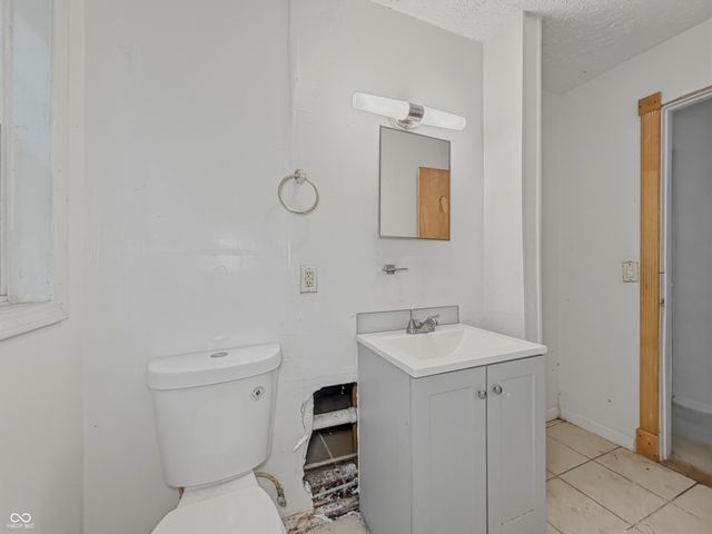 1418 Congress Avenue, Indianapolis, IN 46208
