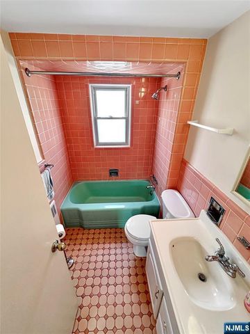 30-19 Gentner Road, Fair Lawn, NJ 07410