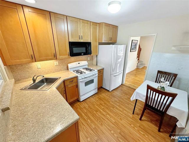 30-19 Gentner Road, Fair Lawn, NJ 07410