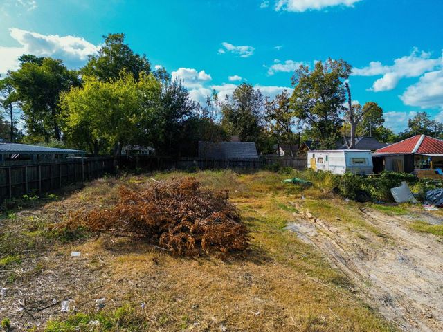 4311 Europa St, Houston, TX 77022