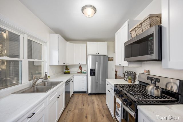 1138 Sanford Street, Muskegon, MI 49441