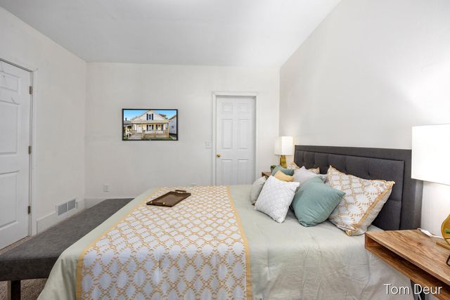 1138 Sanford Street, Muskegon, MI 49441