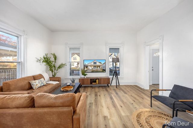 1138 Sanford Street, Muskegon, MI 49441