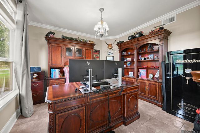 7129 Pelican Crossing Dr, Gonzales, LA 70737