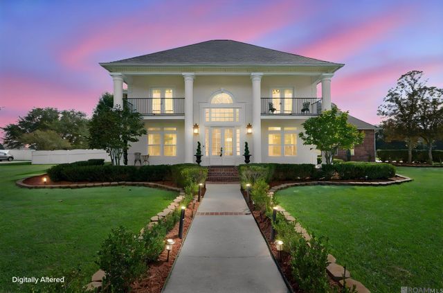 7129 Pelican Crossing Dr, Gonzales, LA 70737
