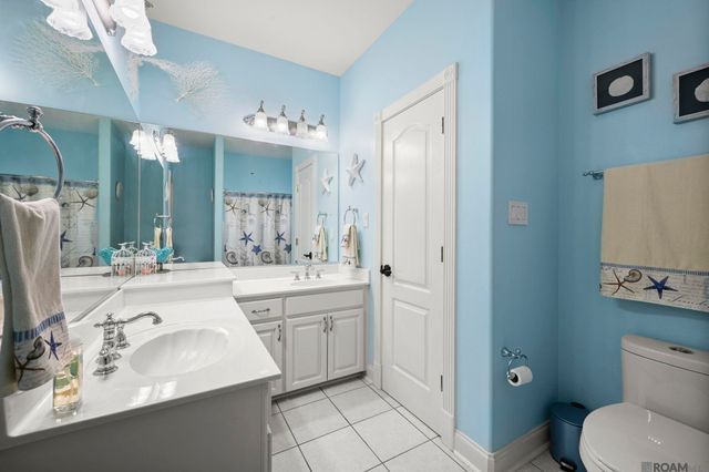 7129 Pelican Crossing Dr, Gonzales, LA 70737