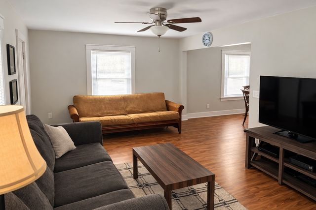 111 Buffalo St, Old Hickory, TN 37138