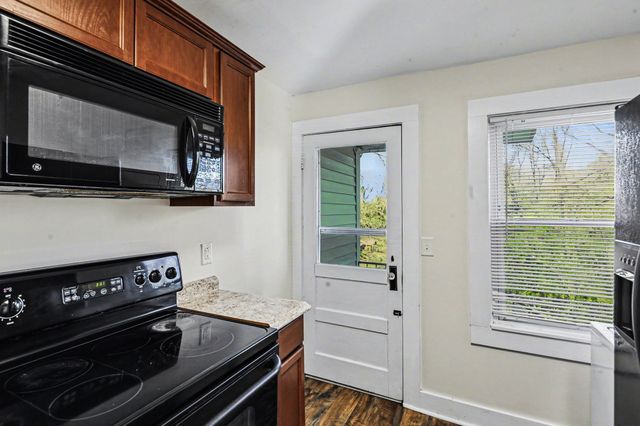 111 Buffalo St, Old Hickory, TN 37138