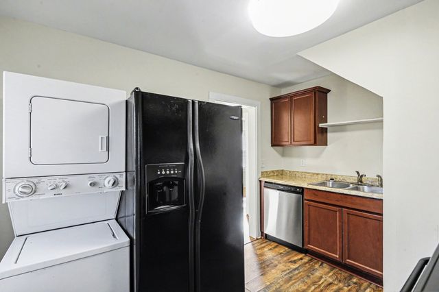 111 Buffalo St, Old Hickory, TN 37138