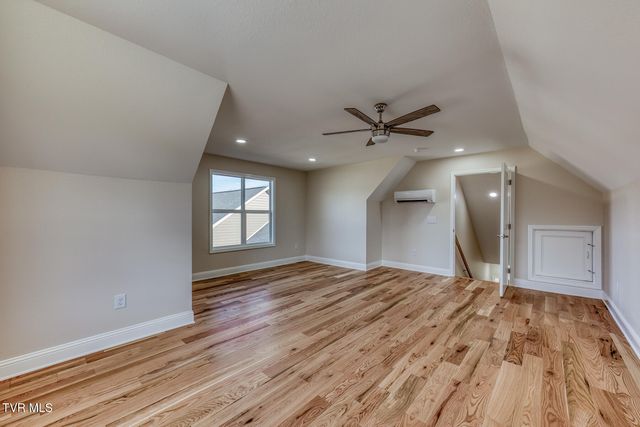 154 Creek Side Court, Bristol, TN 37620