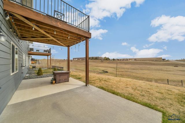 636 COPPERFIELD DR, Rapid City, SD 57703