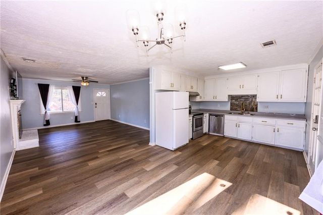 2615 Leeshire Court 1, Tucker, GA 30084