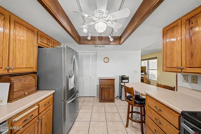 2205 N NICKLAUS Drive, Mesa, AZ 85215