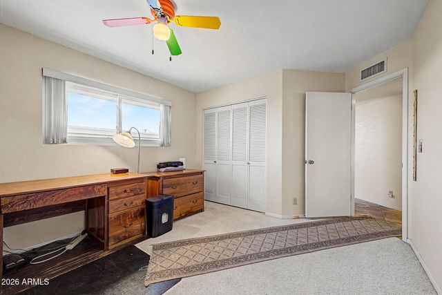 2205 N NICKLAUS Drive, Mesa, AZ 85215