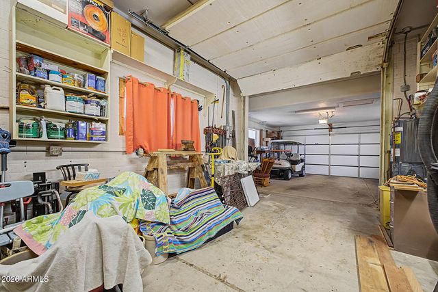 2205 N NICKLAUS Drive, Mesa, AZ 85215