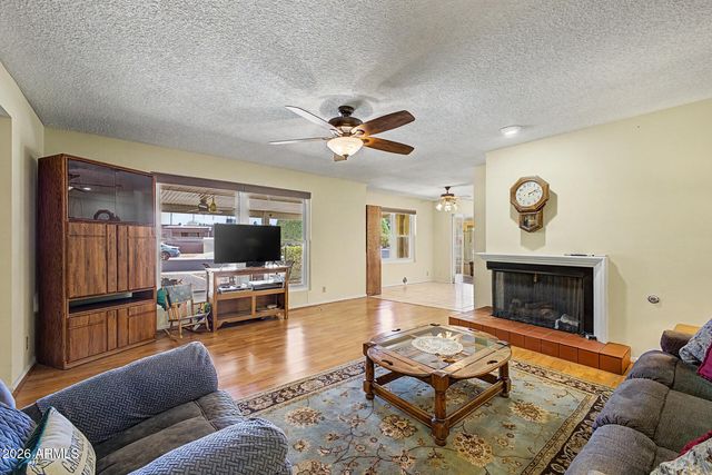 2205 N NICKLAUS Drive, Mesa, AZ 85215