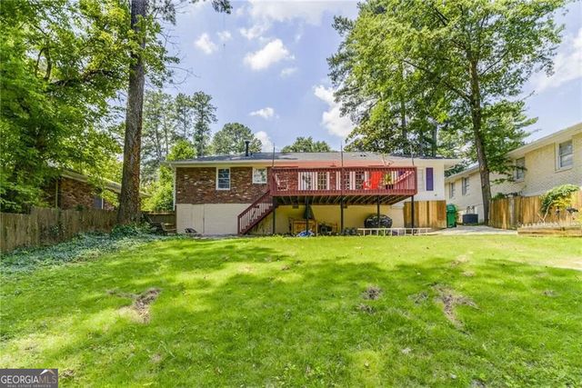 1892 Fairway Circle NE, Brookhaven, GA 30319