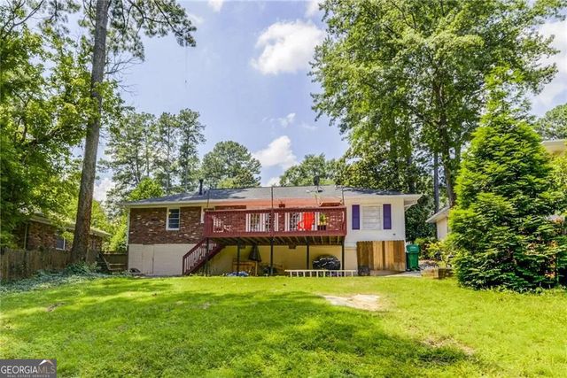1892 Fairway Circle NE, Brookhaven, GA 30319
