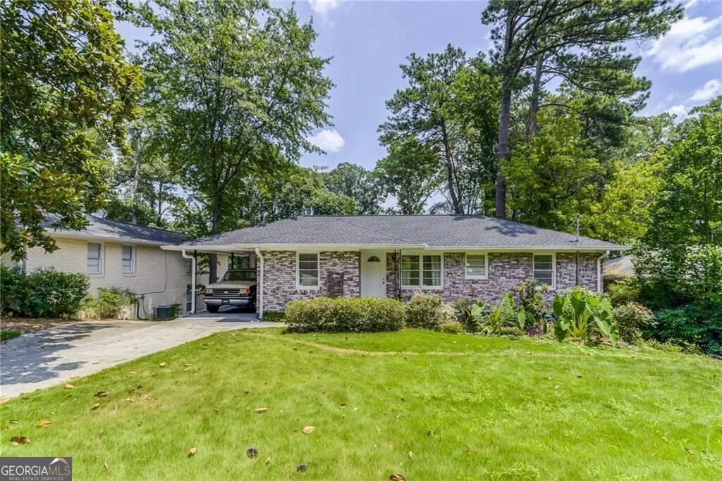1892 Fairway Circle NE, Brookhaven, GA 30319