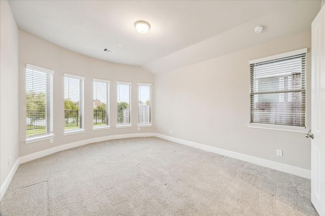527 Rita Blanca Drive, Webster, TX 77598