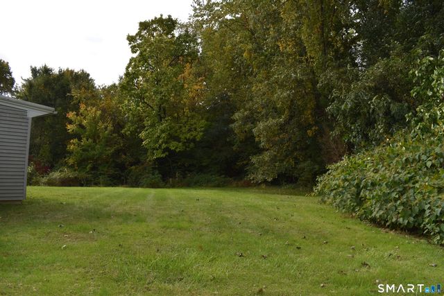 33 Wagon Wheel Court, Watertown, CT 06779