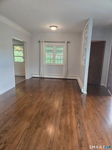 33 Wagon Wheel Court, Watertown, CT 06779