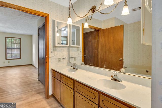 435 Miller Road, Covington, GA 30014