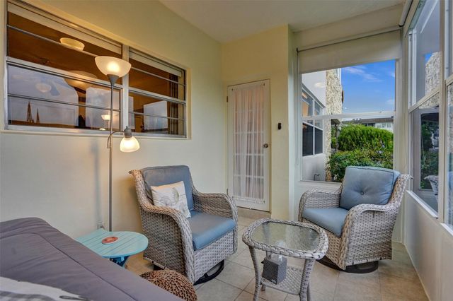 4706 NW 36th Street 409, Lauderdale Lakes, FL 33319